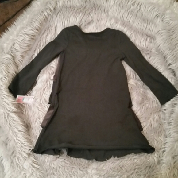 Great Christmas Gift New With Tags ruffle ebony dress NWT, dressy or casual, 4T - Picture 3 of 7